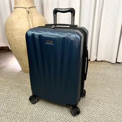 Ricardo Hardside Carry on Luggage