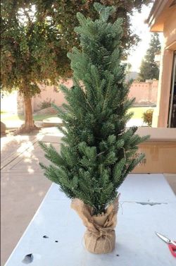3Ft Pre-Lit Spruce Tabletop Christmas Tree Costway CM25030 Lights Timer