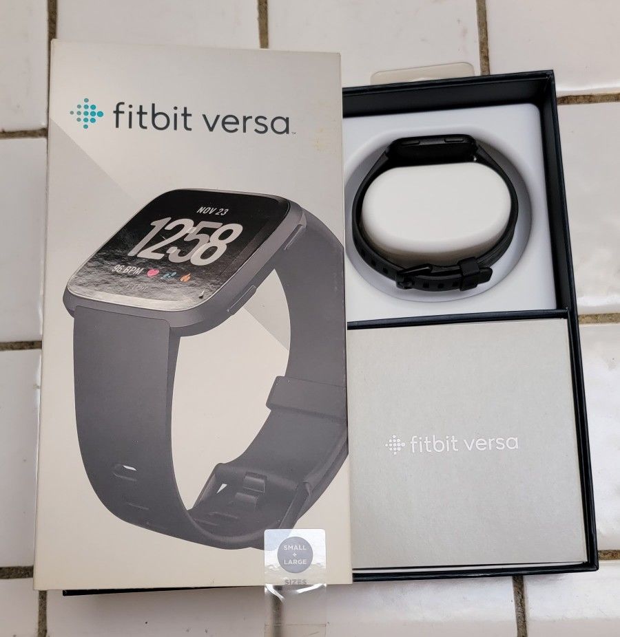 Fitbit Versa Smartwatch