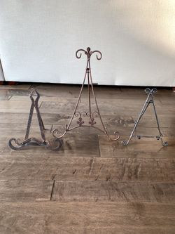 Metal Stands for pictures or books