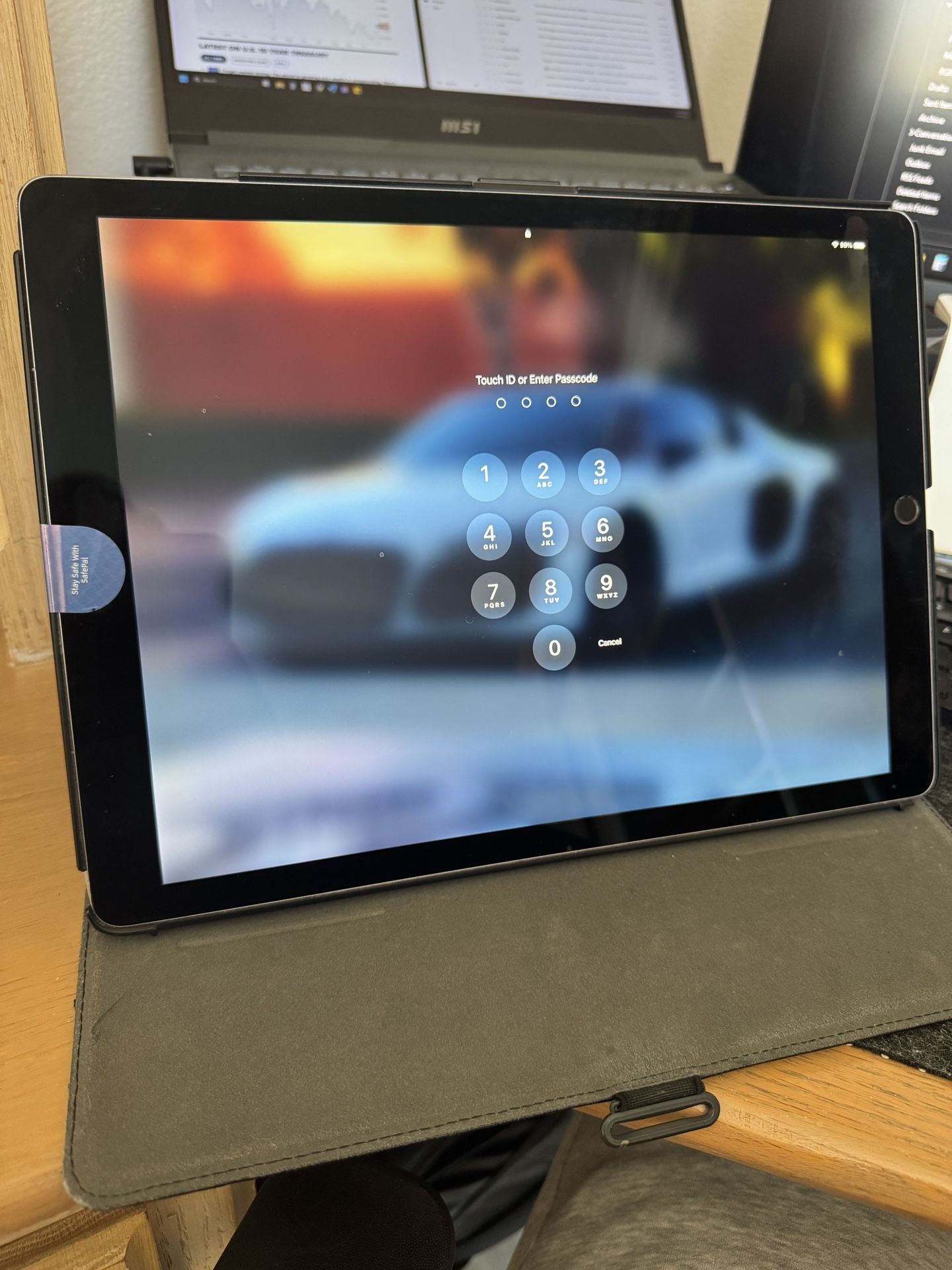 iPad Pro 256GB 12.9” WiFi + Cellular (2nd Gen)