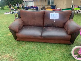 Sofa FREE
