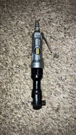Central Pneumatic air ratchet wrench