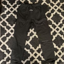 Essentials Pants Black Brand New Size Meidum