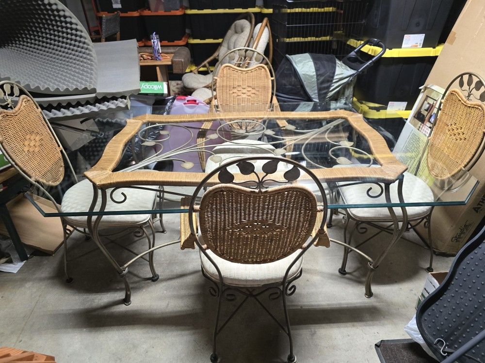 Beautiful Glass, Rattan and Wrought Iron Dining Table with 4 Chairs