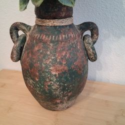 Rustic Terricatta Vase Flor De Maga  10" (Jurupa Valley Area) Flowers Next To Real 