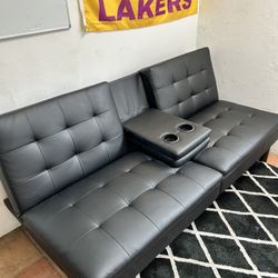 Black Futon
