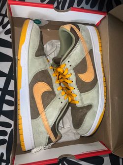 Nike Dunk Low Dusty Olive Sneakers
