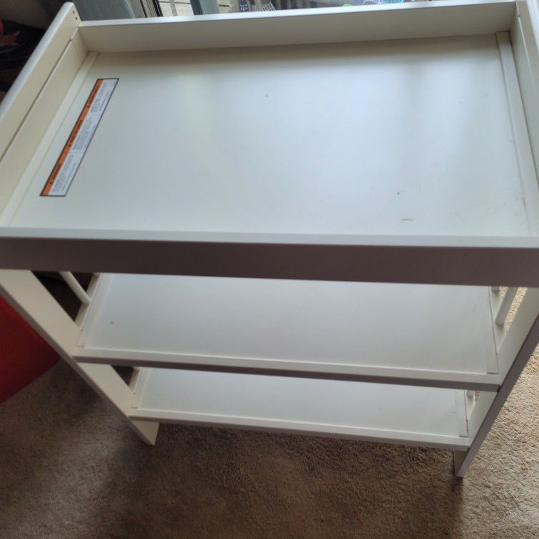 Baby Changing Table (Never Used)