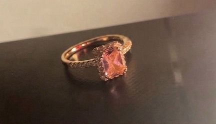 Pandora Ring