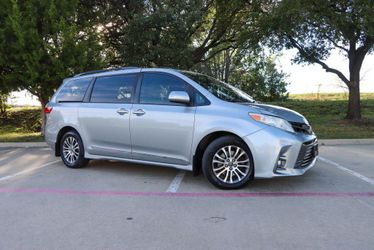 2018 Toyota Sienna