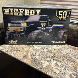 Traxxas Bigfoot 50th Anniversary 