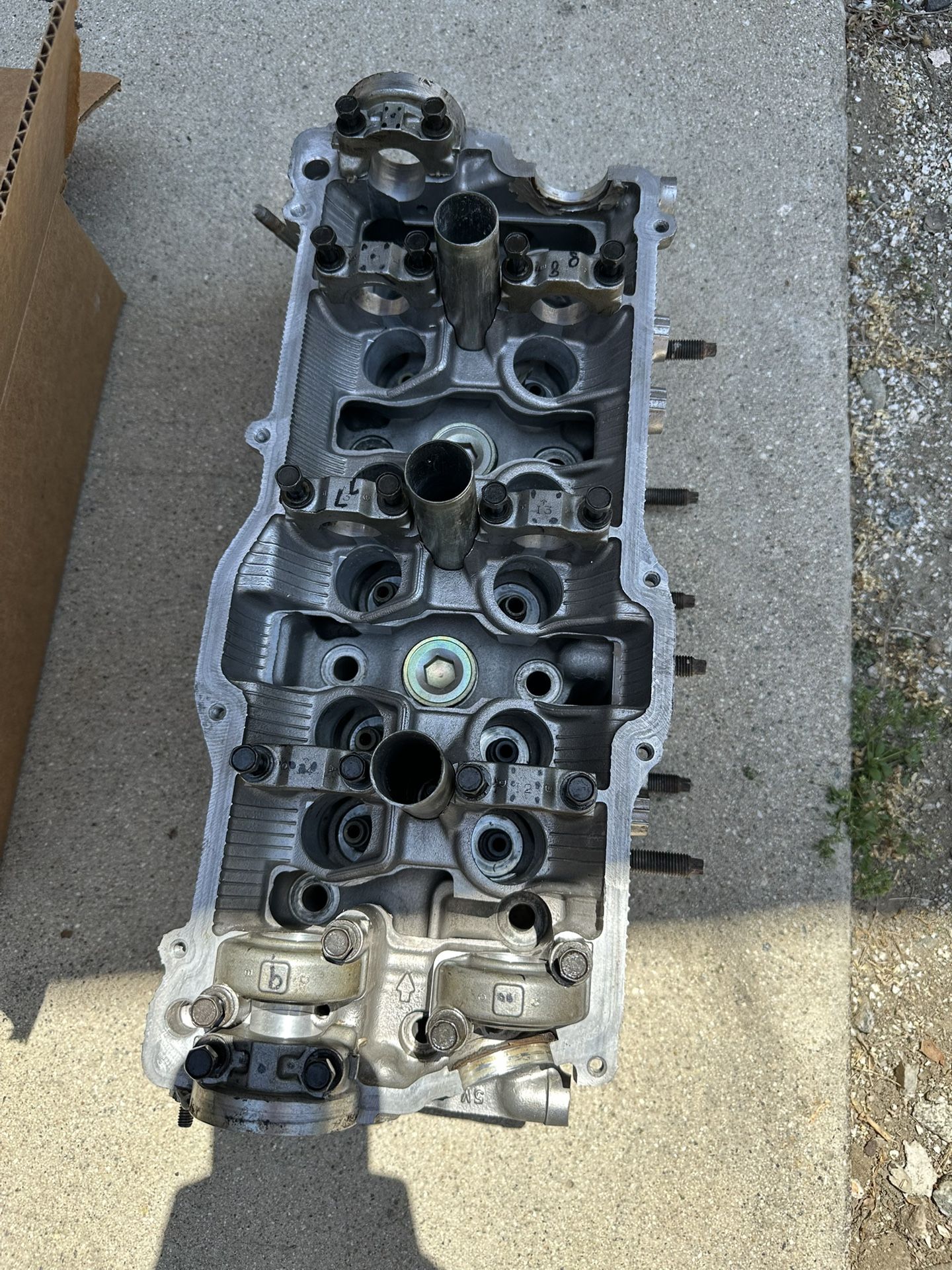 Toyota 5vzfe Head