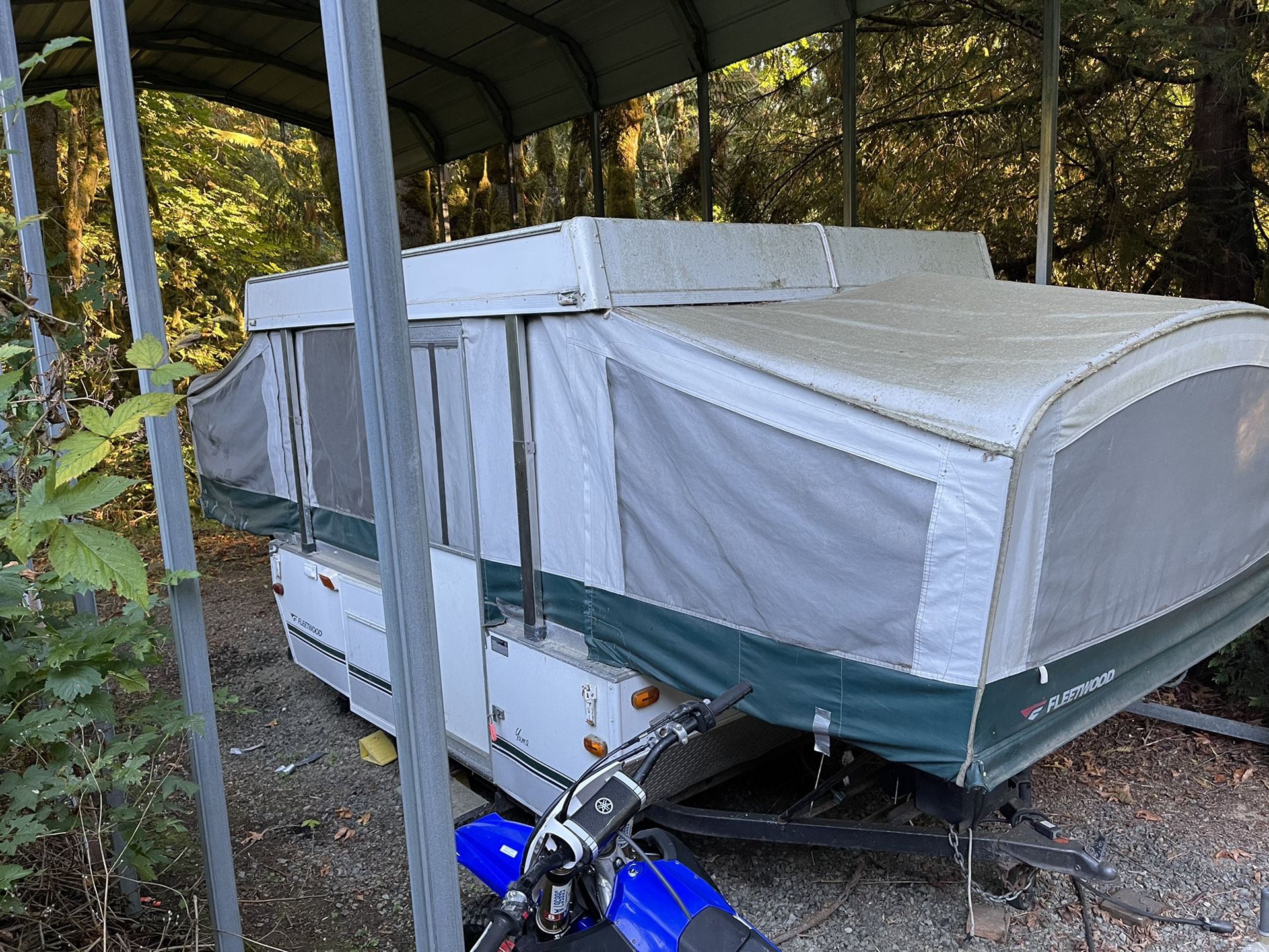 2005 Fleetwood Yuma Pop-up Camper