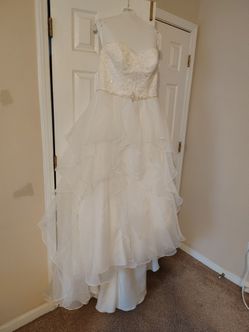 Brand new wedding dress
