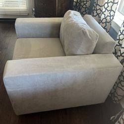 Chaise Lounge Chairs Plus Ottoman 