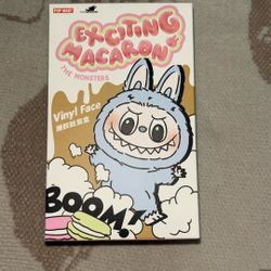 Exciting Macaron Labubu