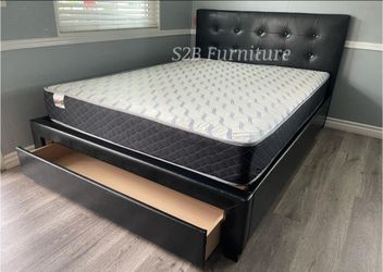 Queenn Size Black Button With Orthopedic matres.colchon!!!!