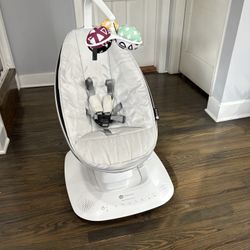 MamaRoo Infant Swing