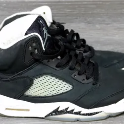Size 8.5 - Jordan 5 Retro Mid Oreo