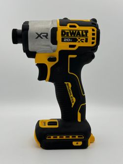 DEWALT DCF845 20V MAX XR 1/4 IN 3-SPEED IMPACT DRIVER USED