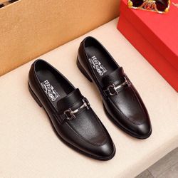 Ferragamo Men’s Leather Shoes With Box New 