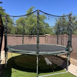 *QUALITY* 15ft Round Trampoline
