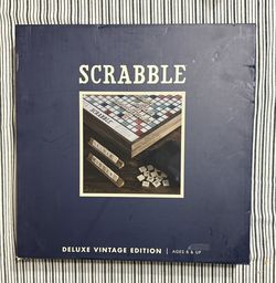 Scrabble Deluxe Vintage Edition 