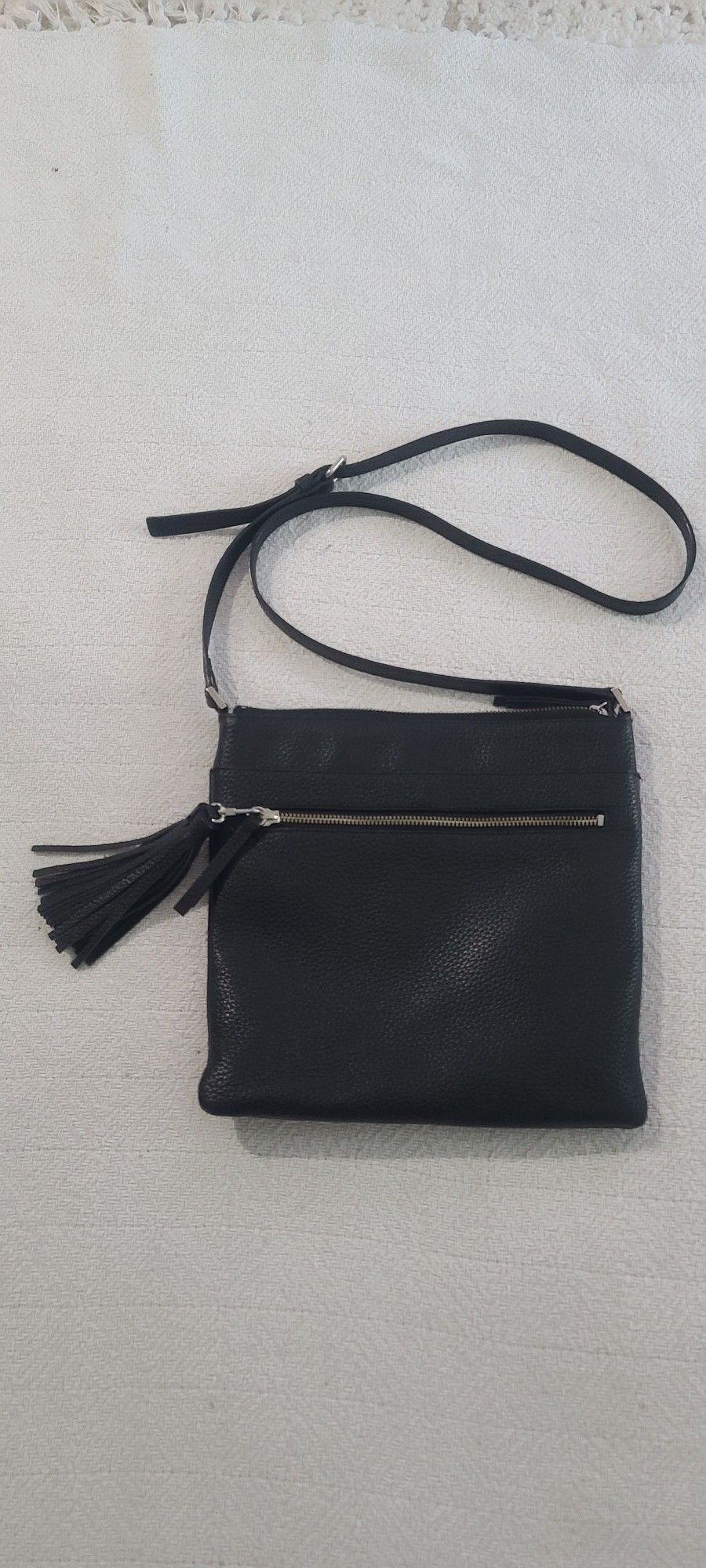 Halogen Black Pebbled Thick Leather Adjustable Crossbody Shoulder Bag Tassel #crossbodybag