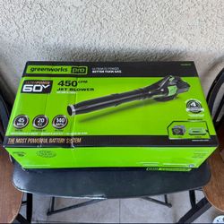 Greenworks 60V 450 CFM Cordless Leaf Blower, 2.0 Ah Battery and Rapid Charger