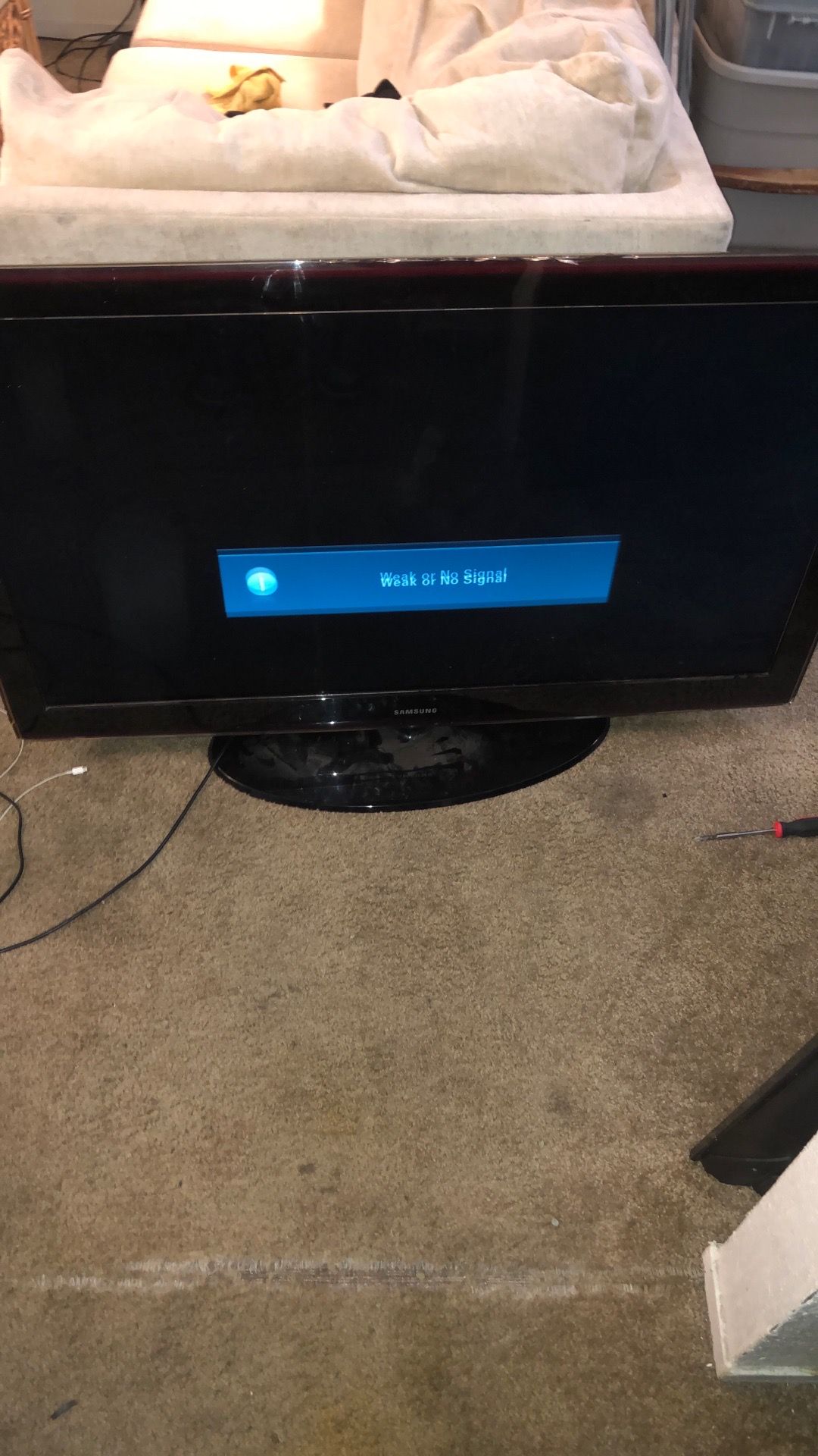 Samsung lcd 52” flat screen