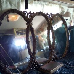 3 Ring Antique gold Embossed Mirror