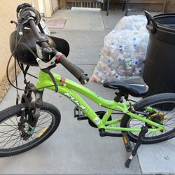 Fuji Dynamite Bike