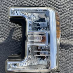 OEM 18-20 Ford F-150 Headlight Left Driver Side Halogen H13 JC3B-13006-A