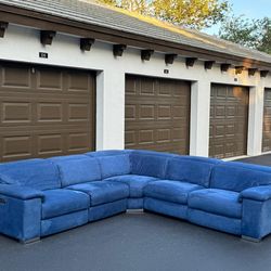 Couch/Sofa Sectional - Recliners - Blue - Delivery Available 🚛