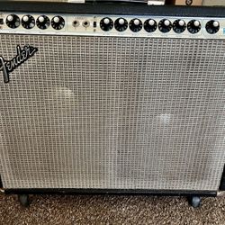 Fender 1977 Silverface Twin Reverb