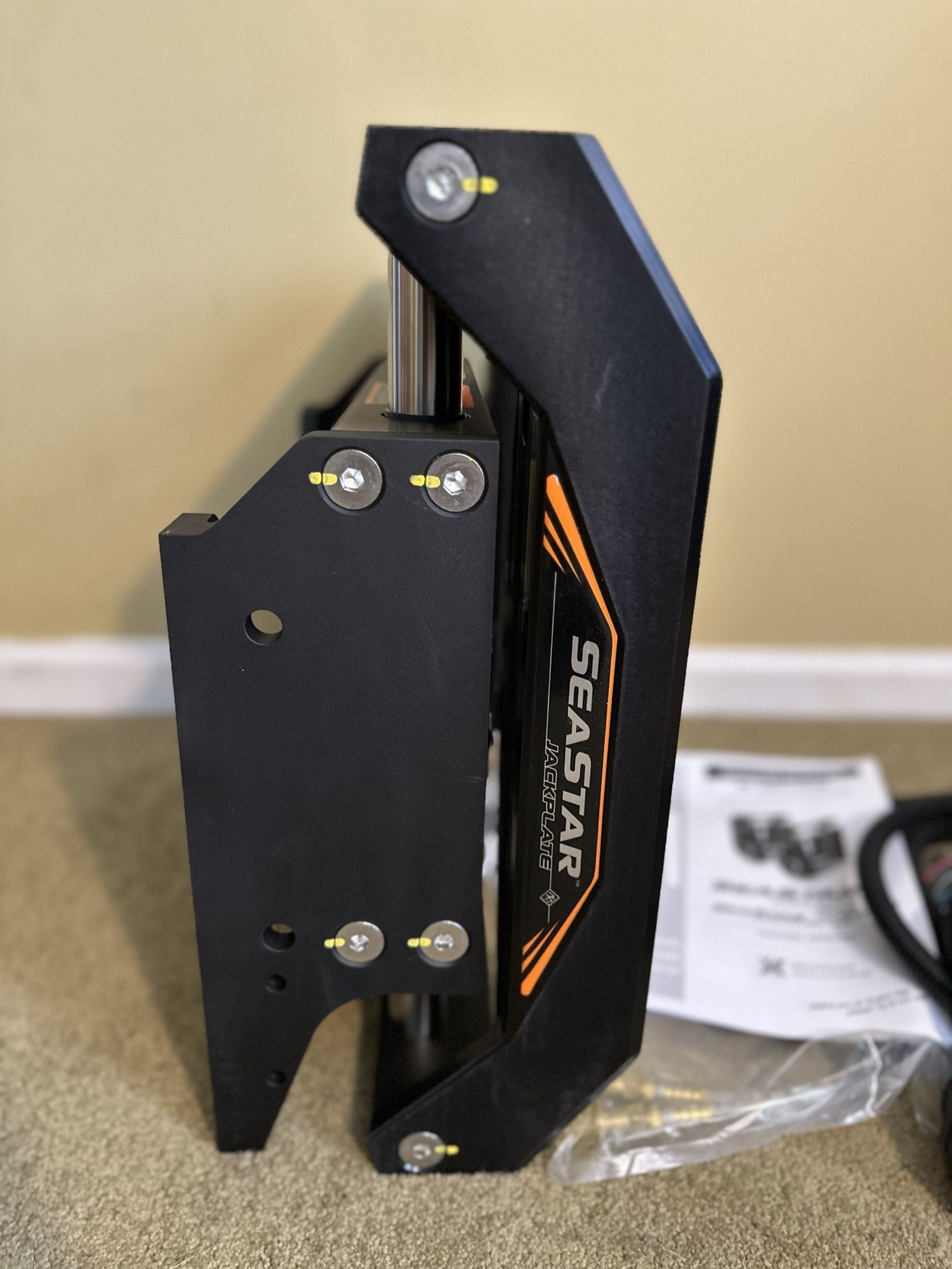 Seastar Hydraulic Jackplate for Sale in Pompano Beach, FL OfferUp