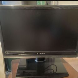DYNEX COMPUTER MONITOR