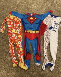 Toddler Boys 2T pajama lot