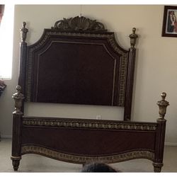 Queen Bedroom Set - Bed Frame, Queen Mattress, 2 Side Tables, Bench