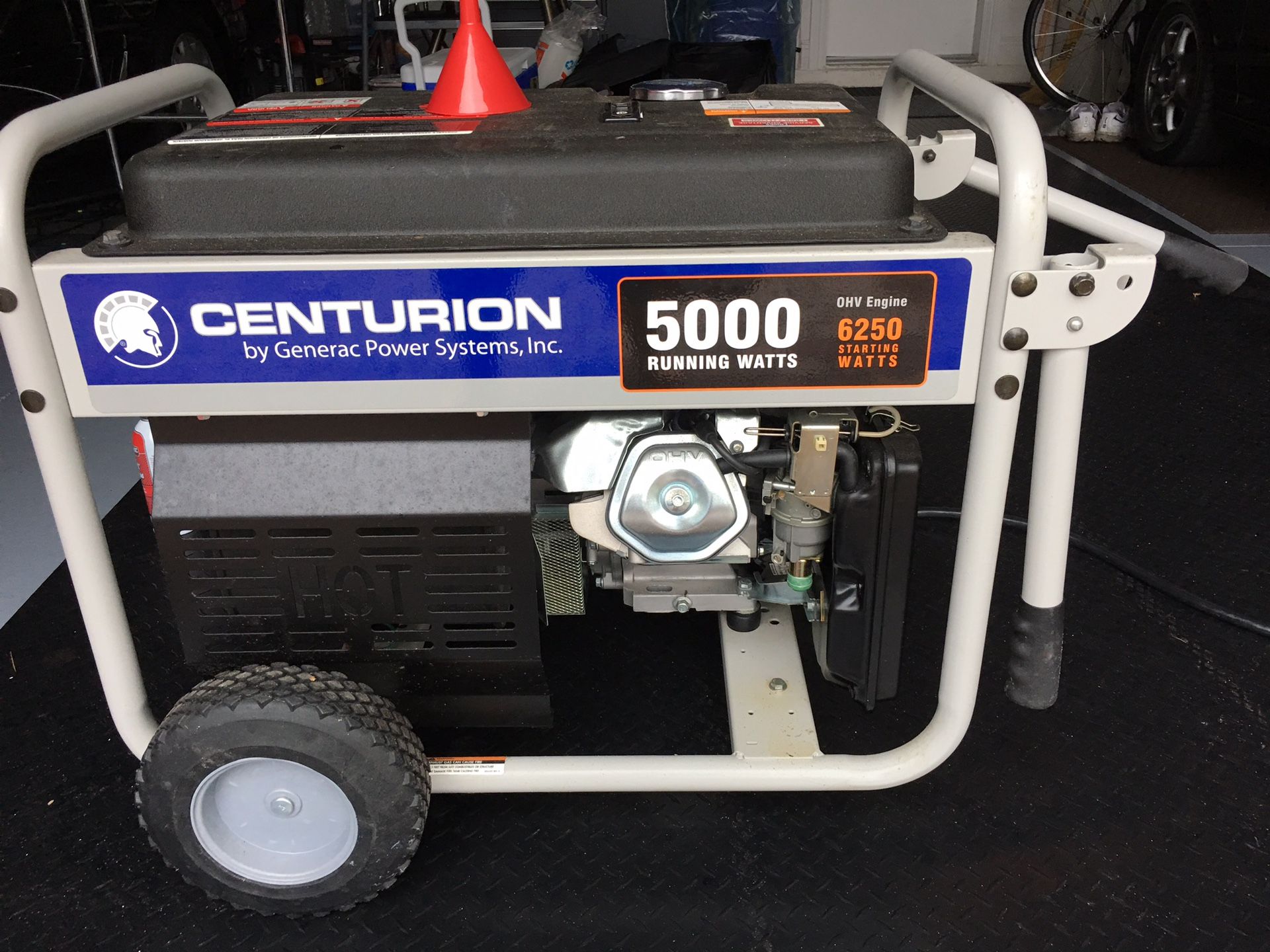 Generac Centurion 5,000 watt Gasoline generator new condition