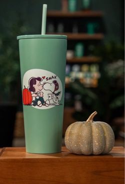 Starbucks x snoopy