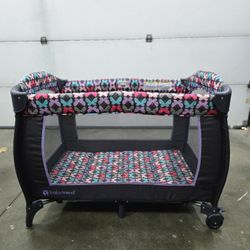 Baby Trend Trend-E Nursery Center Playard