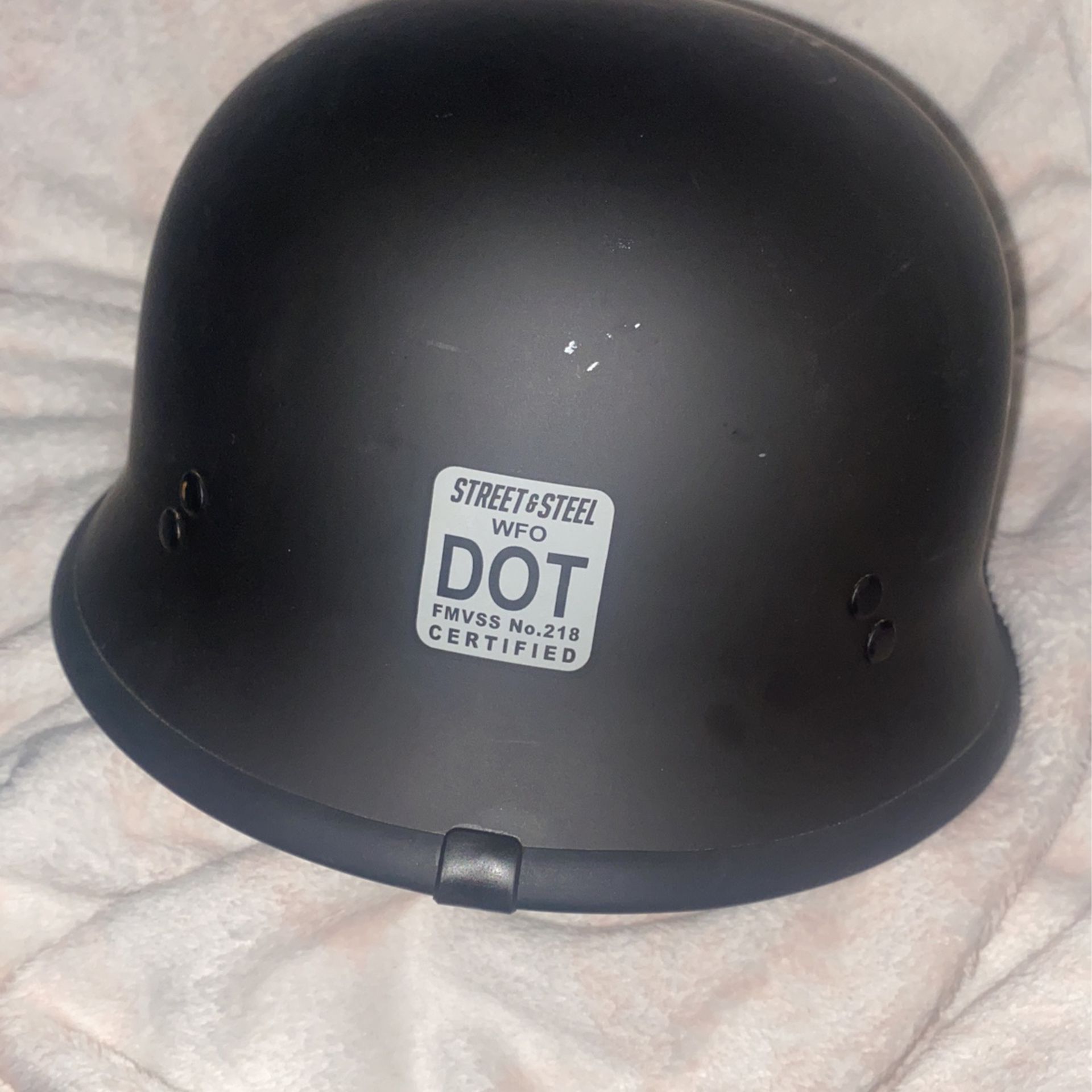 Street & Steel Matte Black Helmet XL 