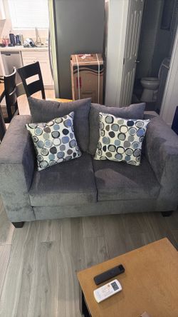 Love seat