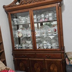 China hatch, good condition.