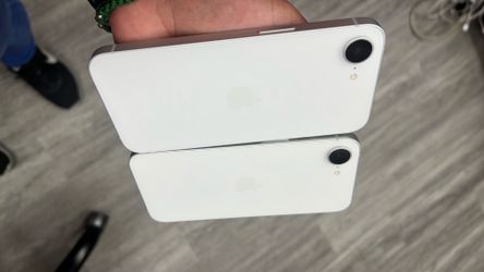 iPhone 16e 128gb unlocked