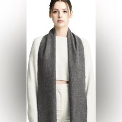 Women's Grey Scarf-wraps Bloggers Favorite 70”x37”