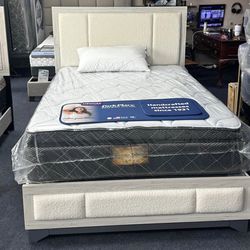 New 4pc bedroom set in box buy now pay later $39 down no credit Neede s