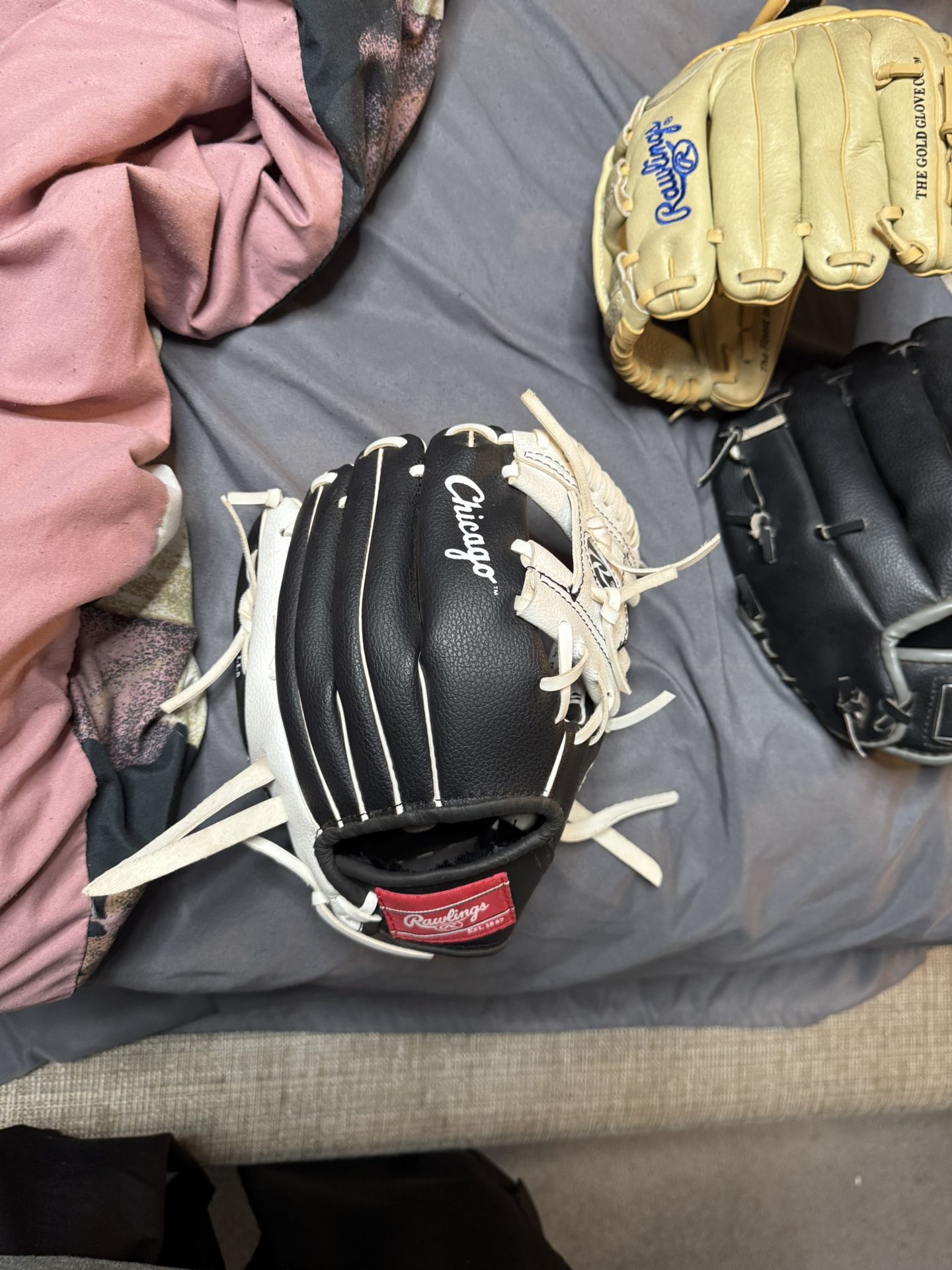 10” Rawlings, White Sox Glove